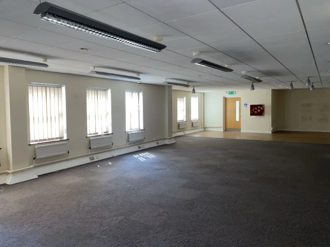 Office building/development opportunity in Sutton Coldfield 