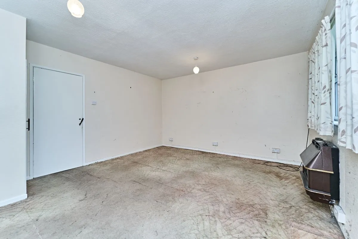 2 bedroom mid terraced property in Moseley