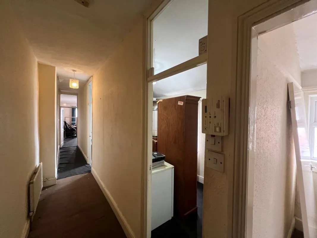 2 bedroom flat in Sutton Coldfield