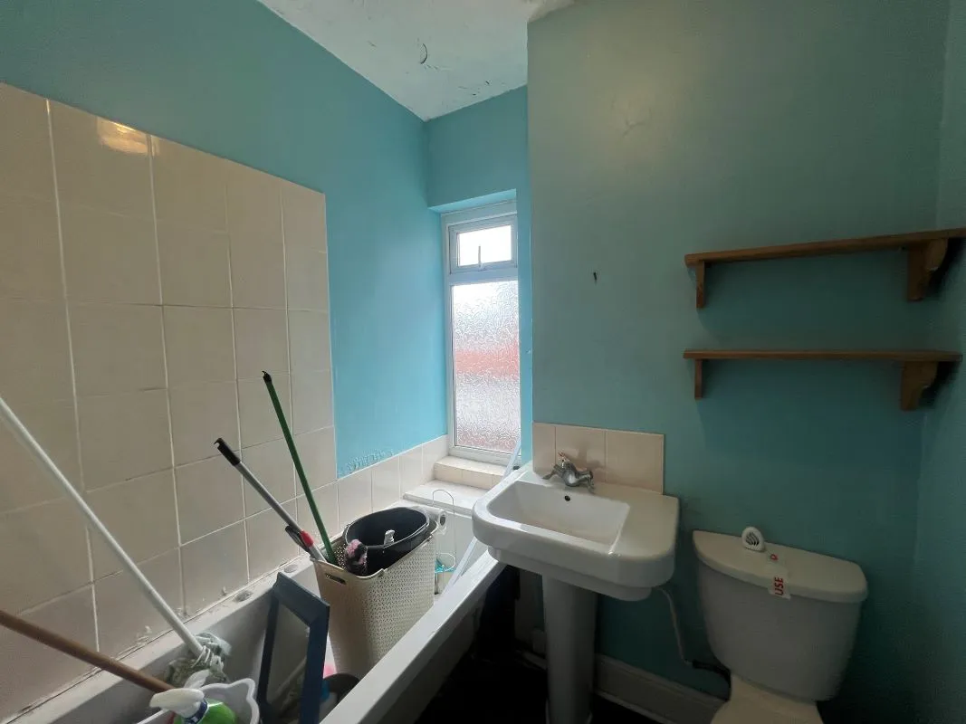 2 bedroom flat in Sutton Coldfield