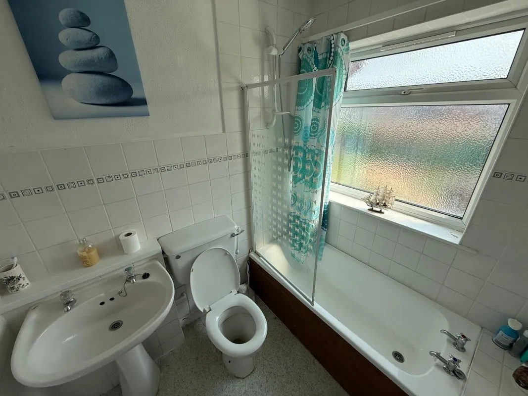 2 bedroom semi detached house in Great Wyrley