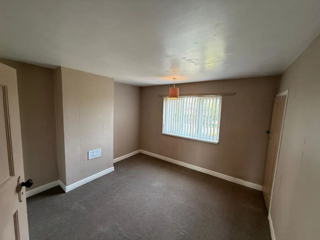 2 bedroom semi detached house in Great Wyrley
