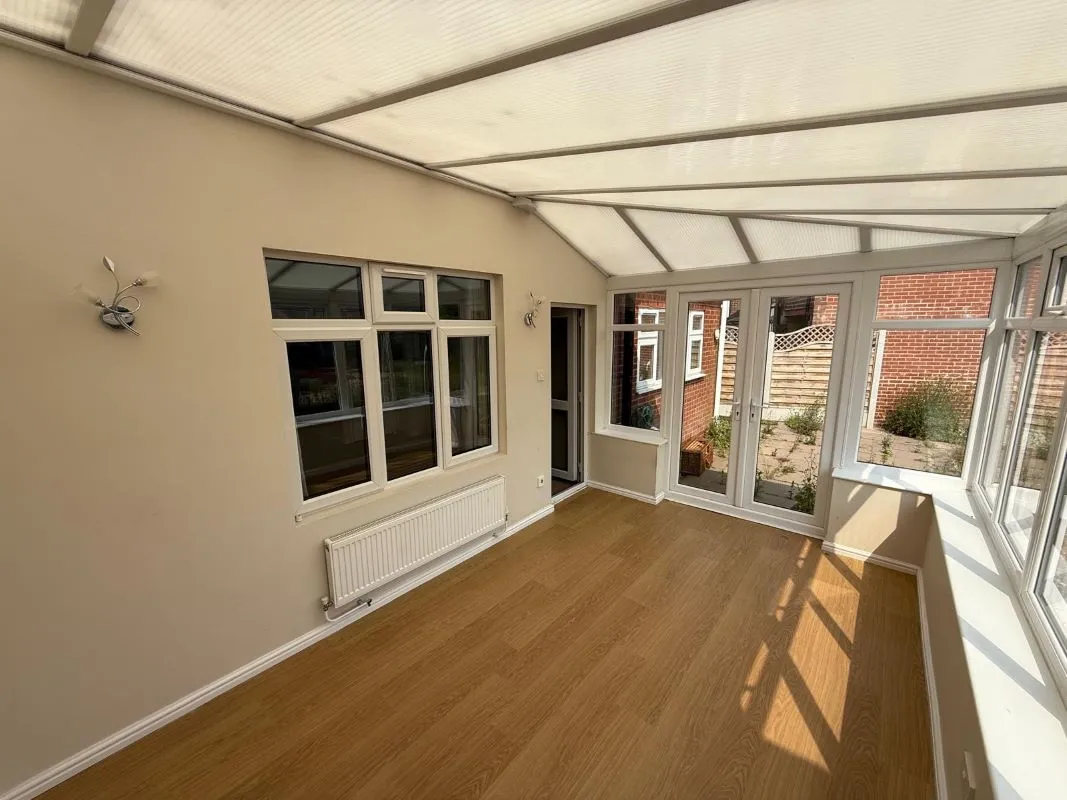 2 bedroom semi detached house in Great Wyrley