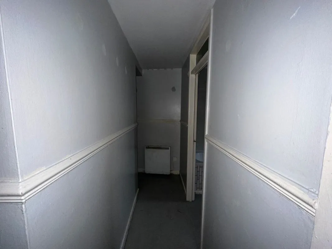 4 bedroom three storey mid terraced property in Walsall 