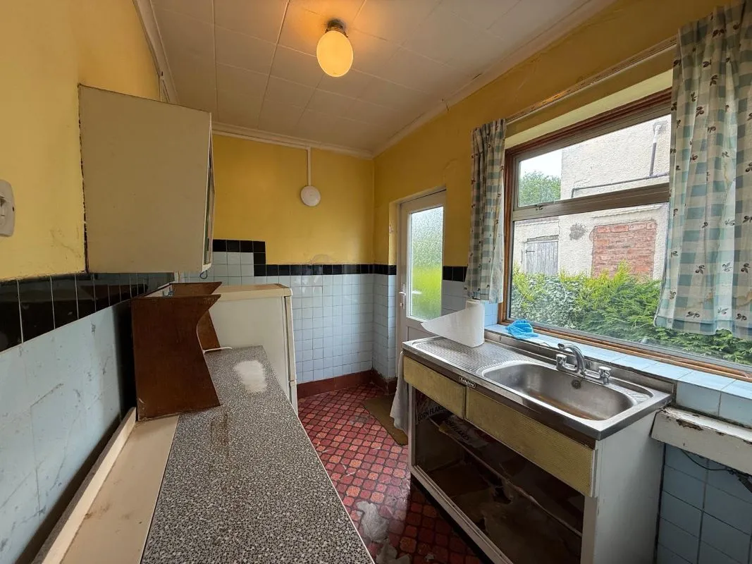 3 bedroom semi detached house in Wolverhampton