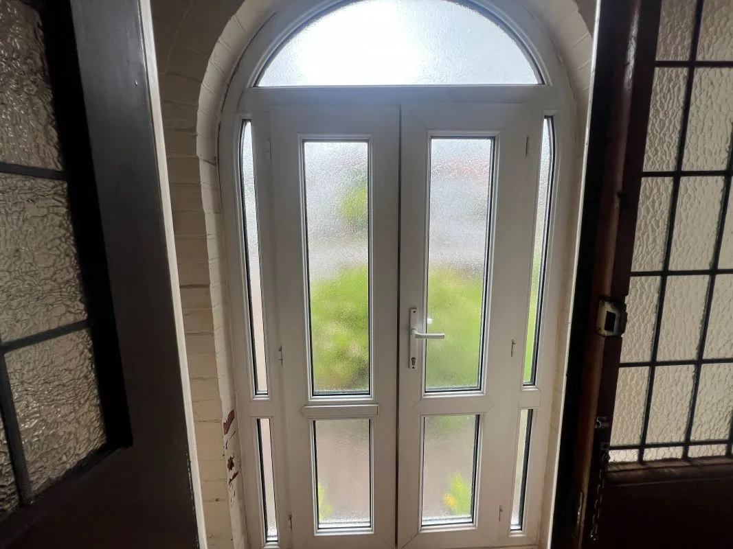 3 bedroom semi detached house in Wolverhampton