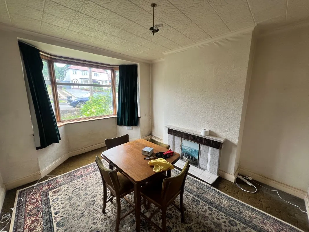 3 bedroom semi detached house in Wolverhampton