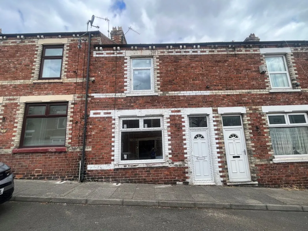 2 bedroom mid terraced house in Bishop Auckland, Co. Durham