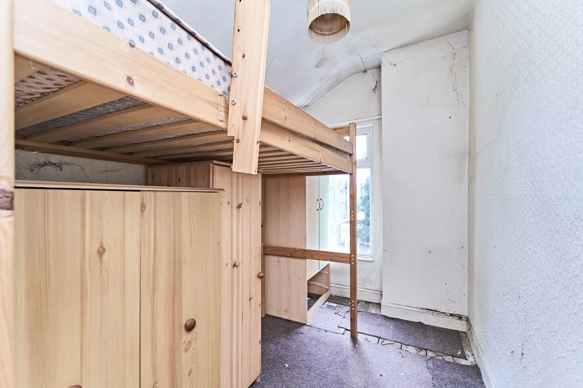 3 bedroom terraced property in Birmingham