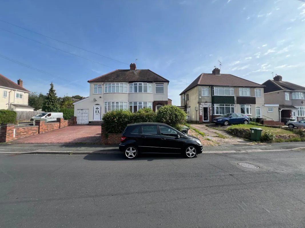 3 bedroom semi detached property in Wolverhampton