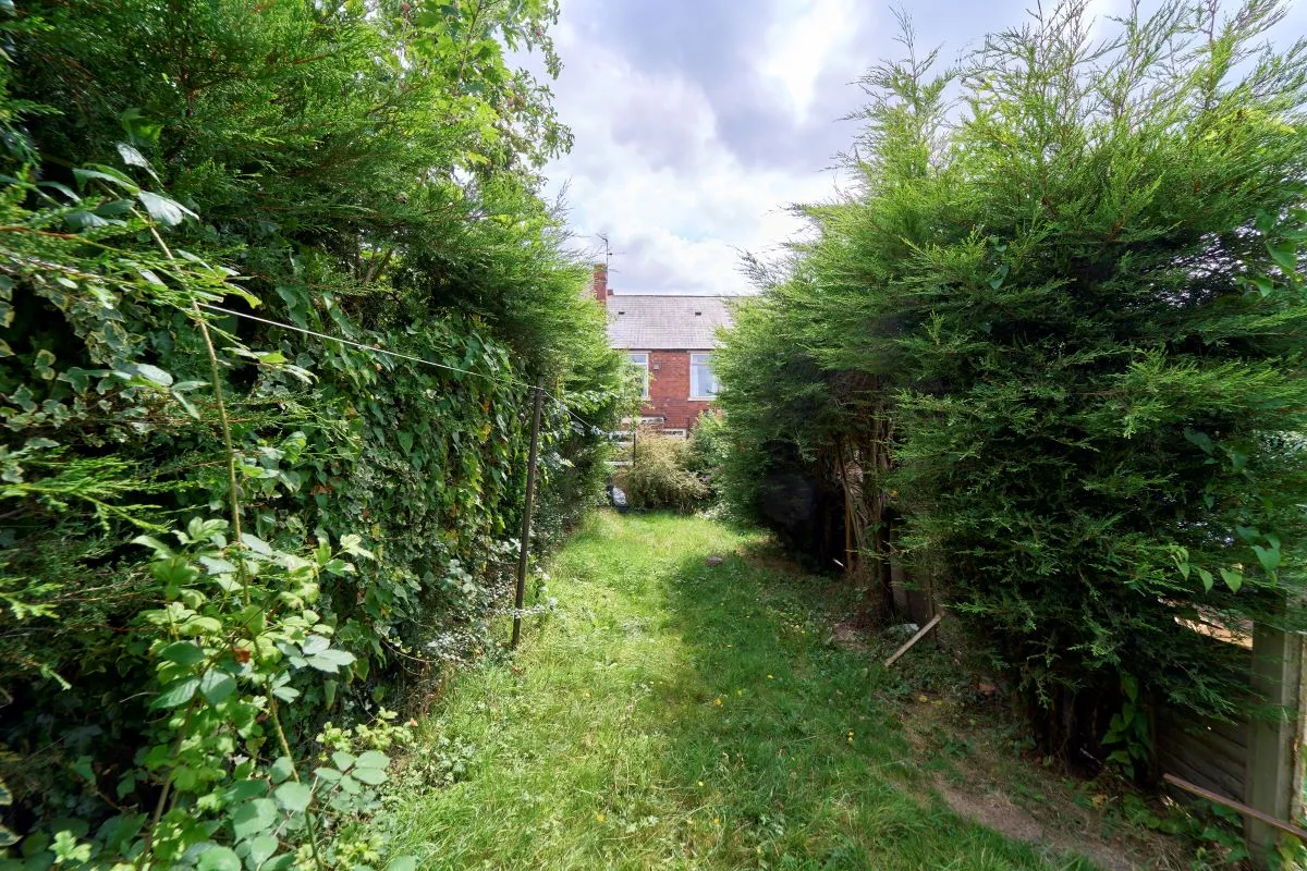 3 bedroom mid terraced property in Halesowen