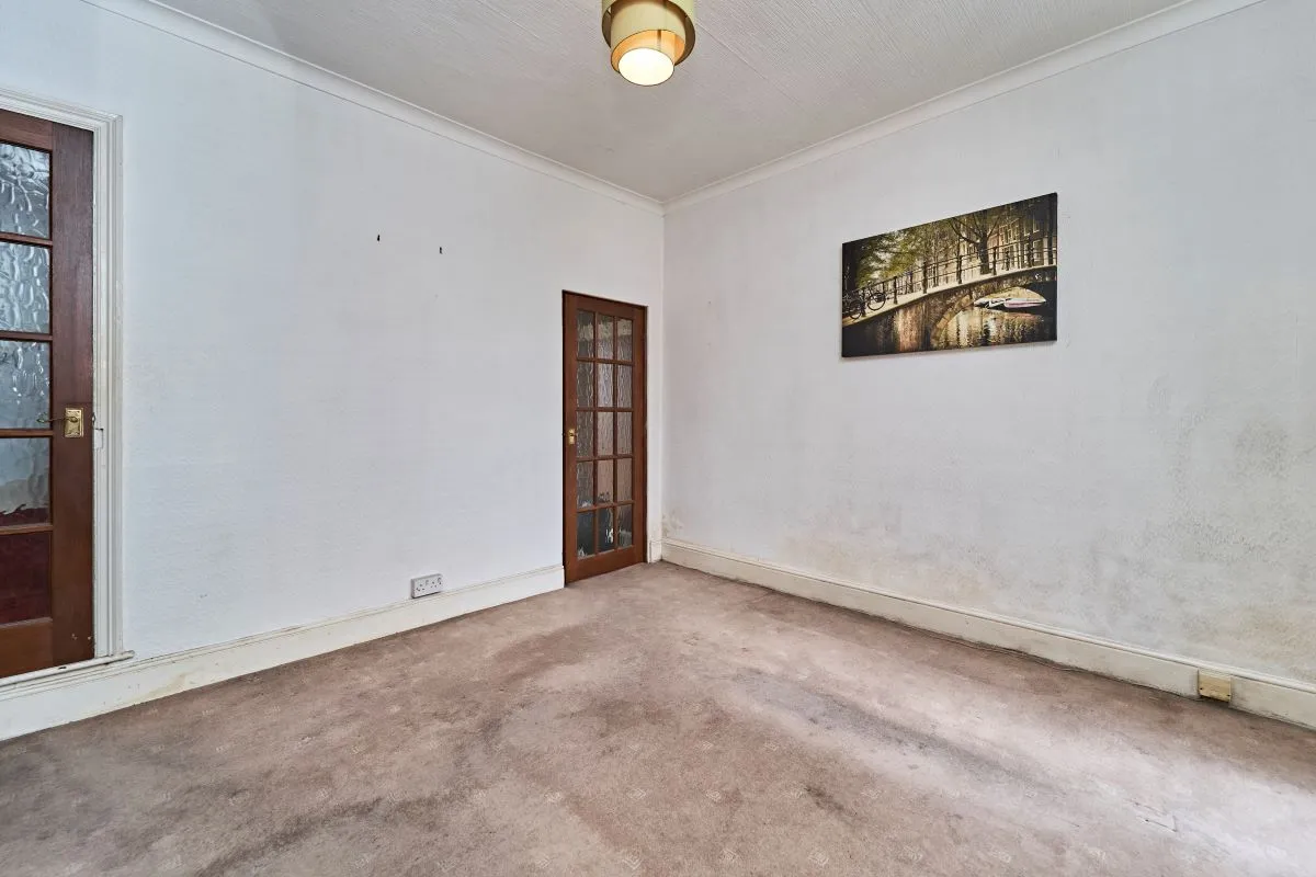 3 bedroom mid terraced property in Halesowen