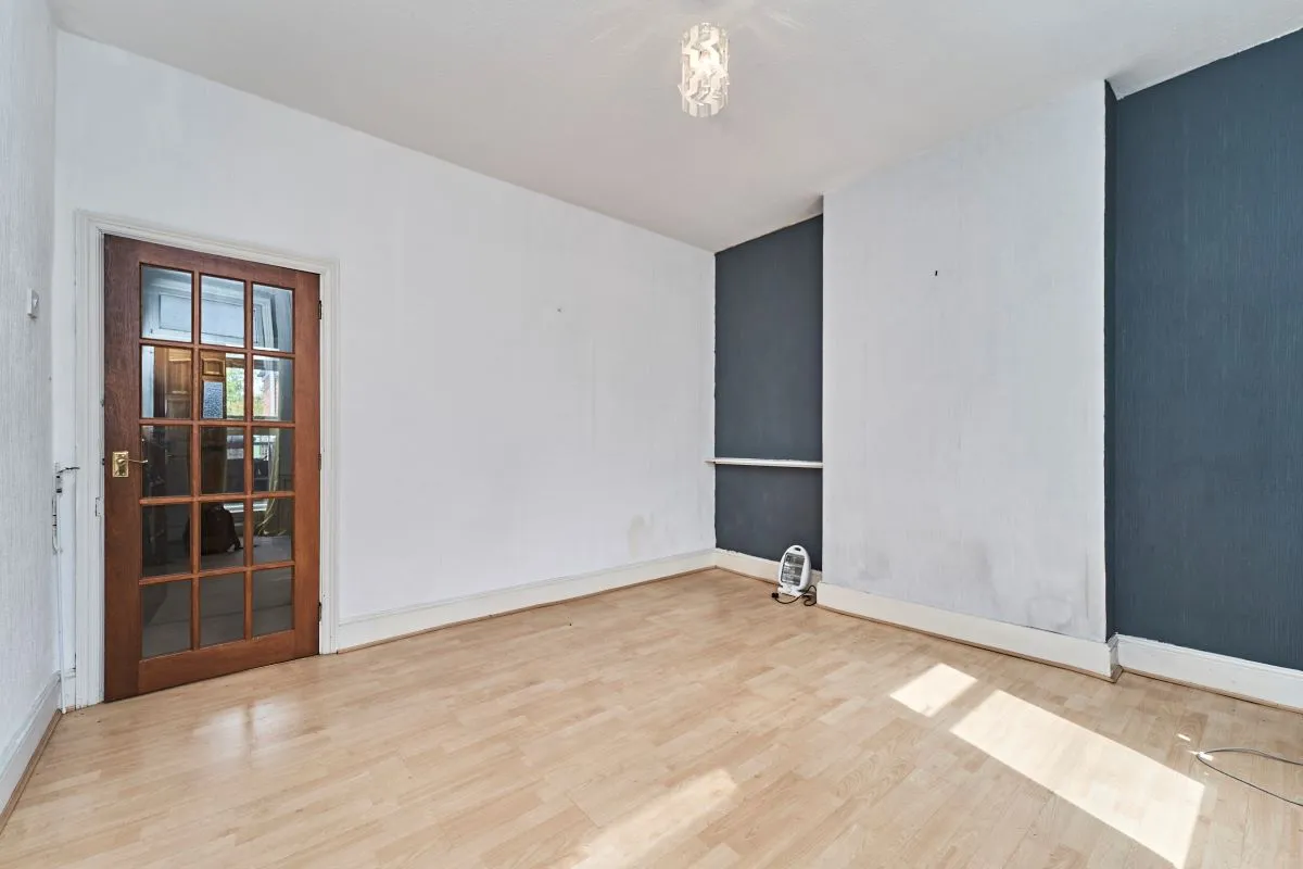 3 bedroom mid terraced property in Halesowen