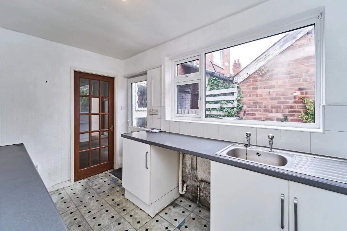 3 bedroom mid terraced property in Halesowen
