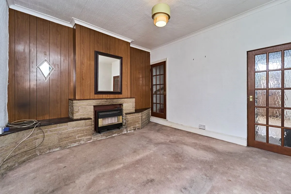 3 bedroom mid terraced property in Halesowen