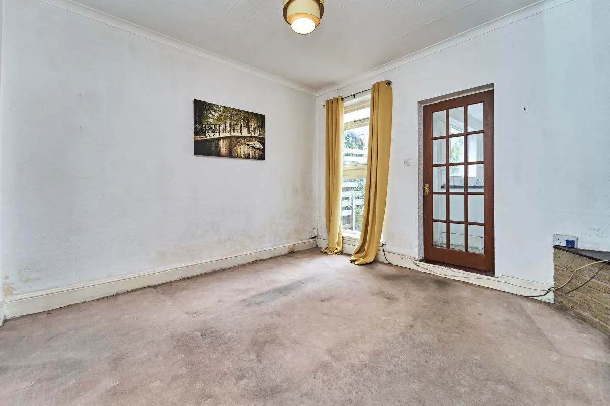 3 bedroom mid terraced property in Halesowen
