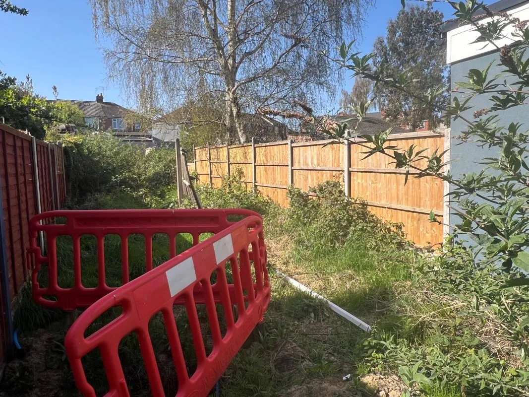 4 bedroom mid terraced property in Coventry 