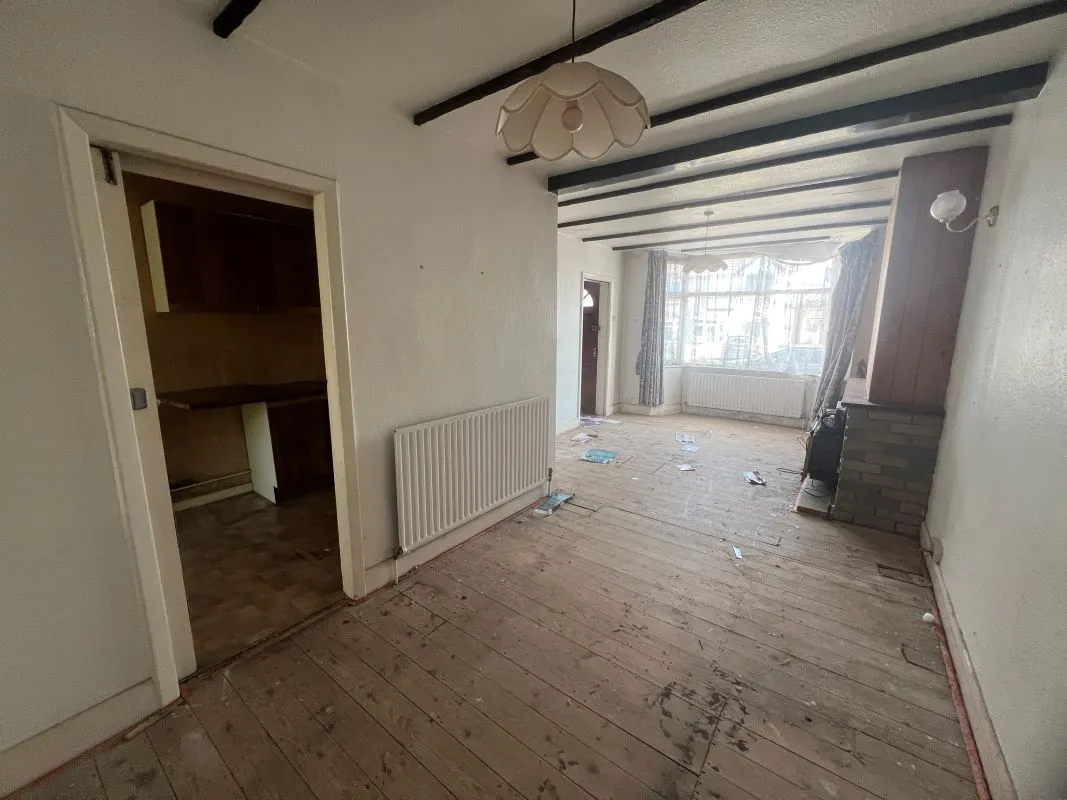 4 bedroom mid terraced property in Coventry 