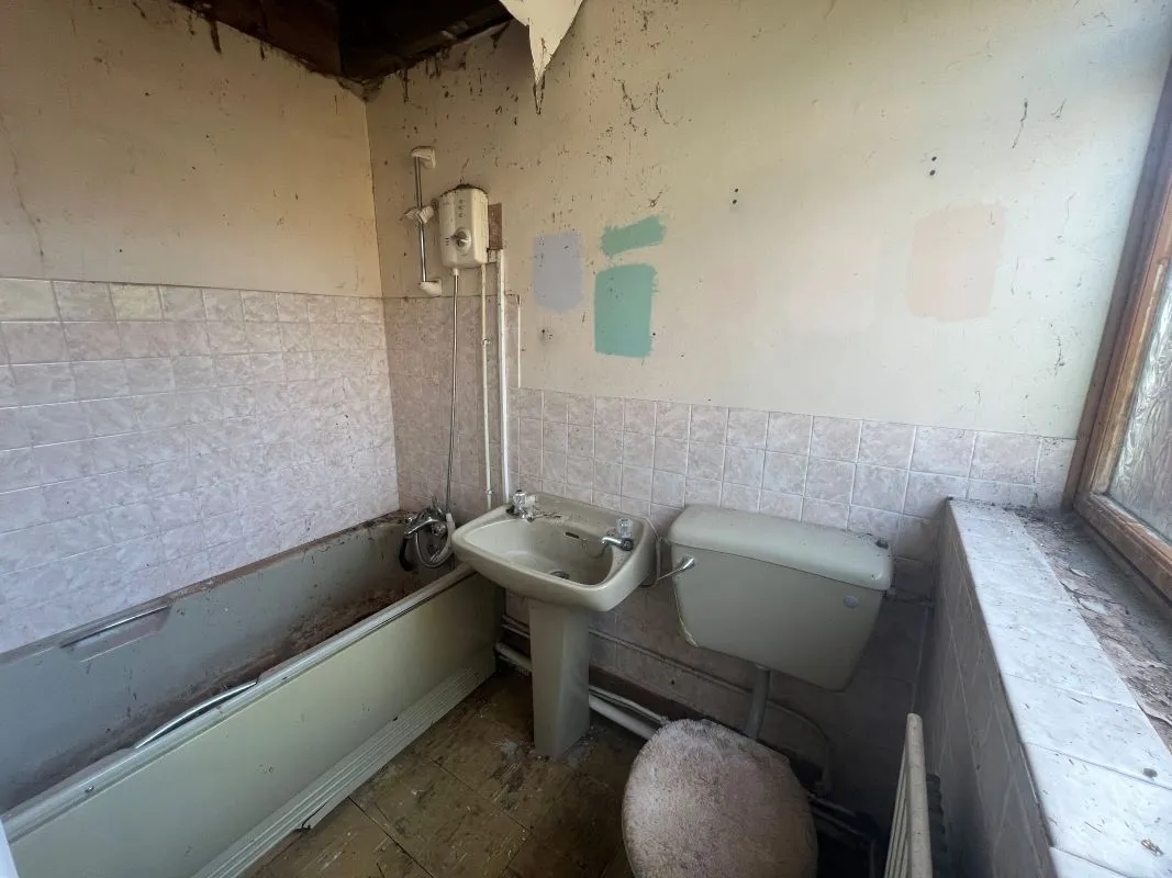 4 bedroom mid terraced property in Coventry 