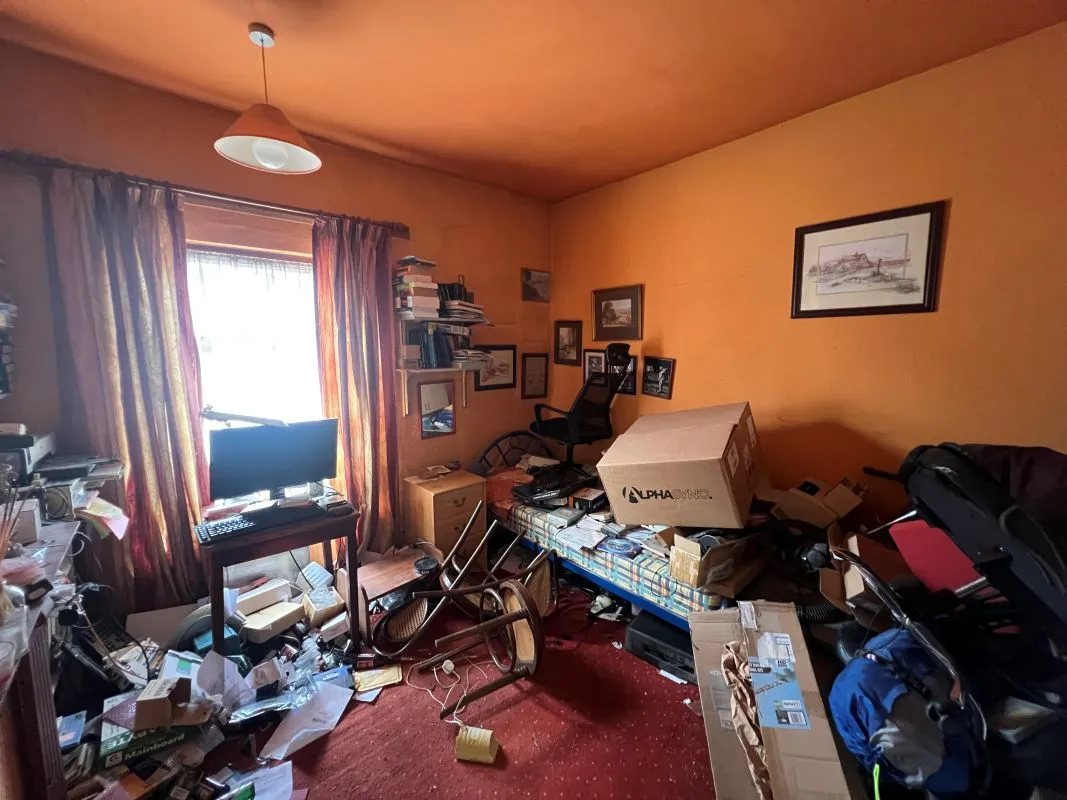 2 bedroom mid terraced house in Coventry