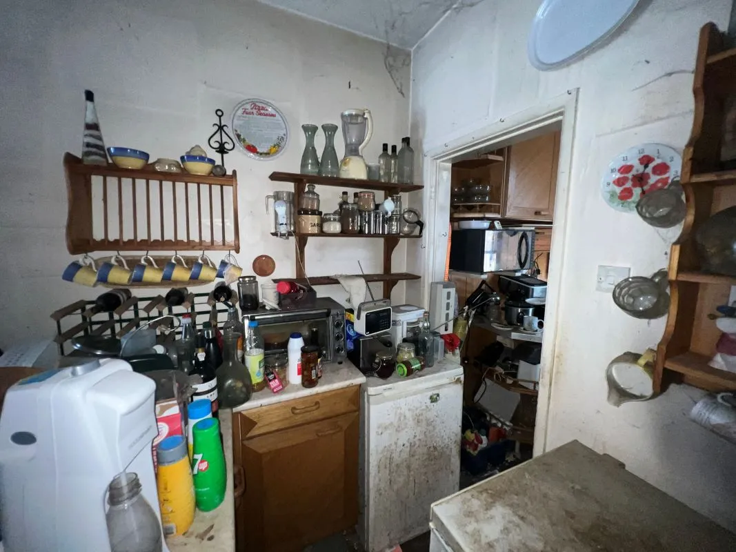 2 bedroom mid terraced house in Coventry