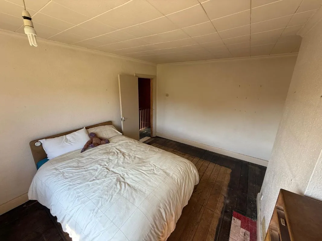 3 bedroom semi detached house in Wolverhampton