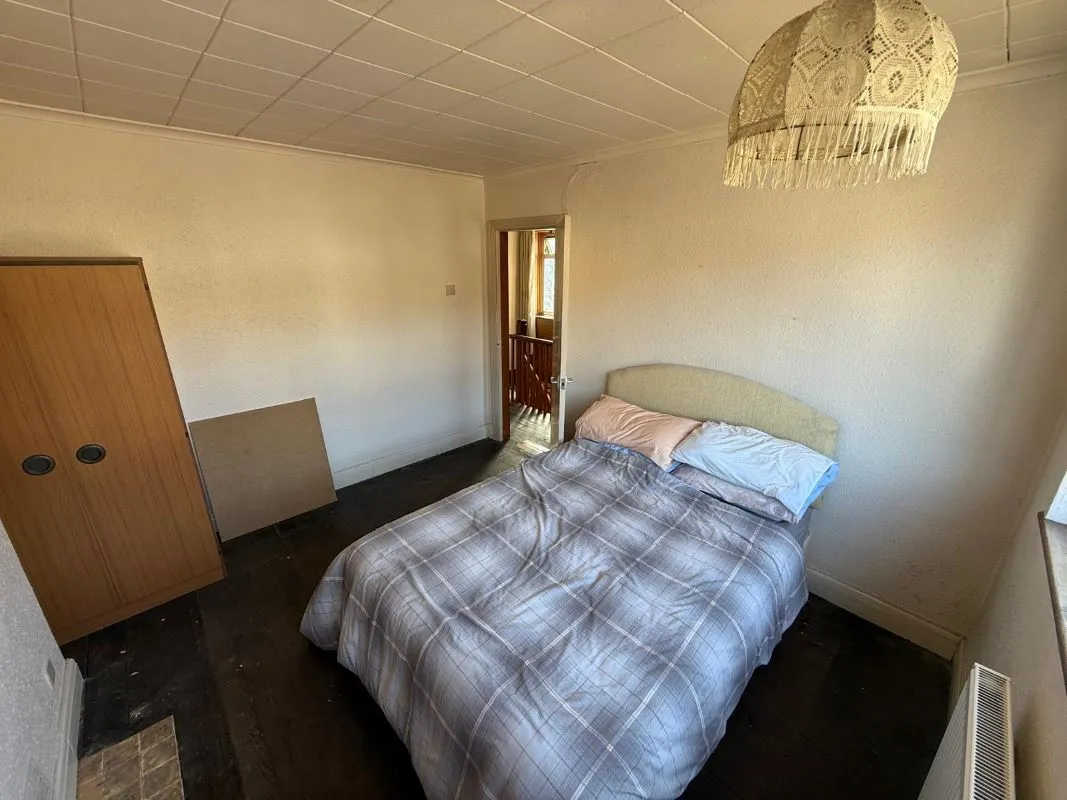 3 bedroom semi detached house in Wolverhampton