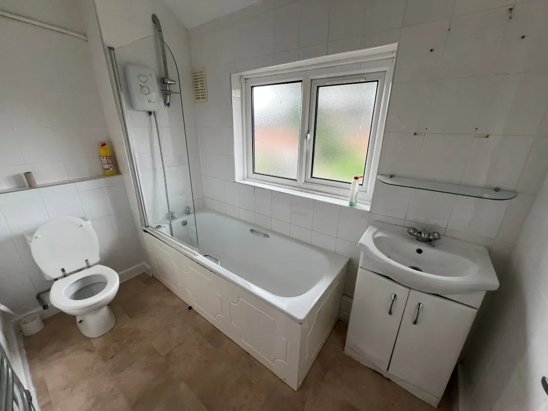 4 bedroom mid terraced house in Erdington