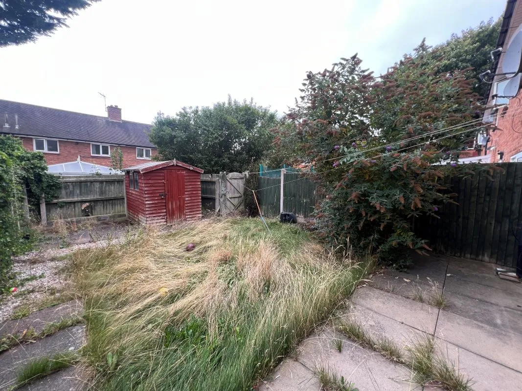 4 bedroom mid terraced house in Erdington