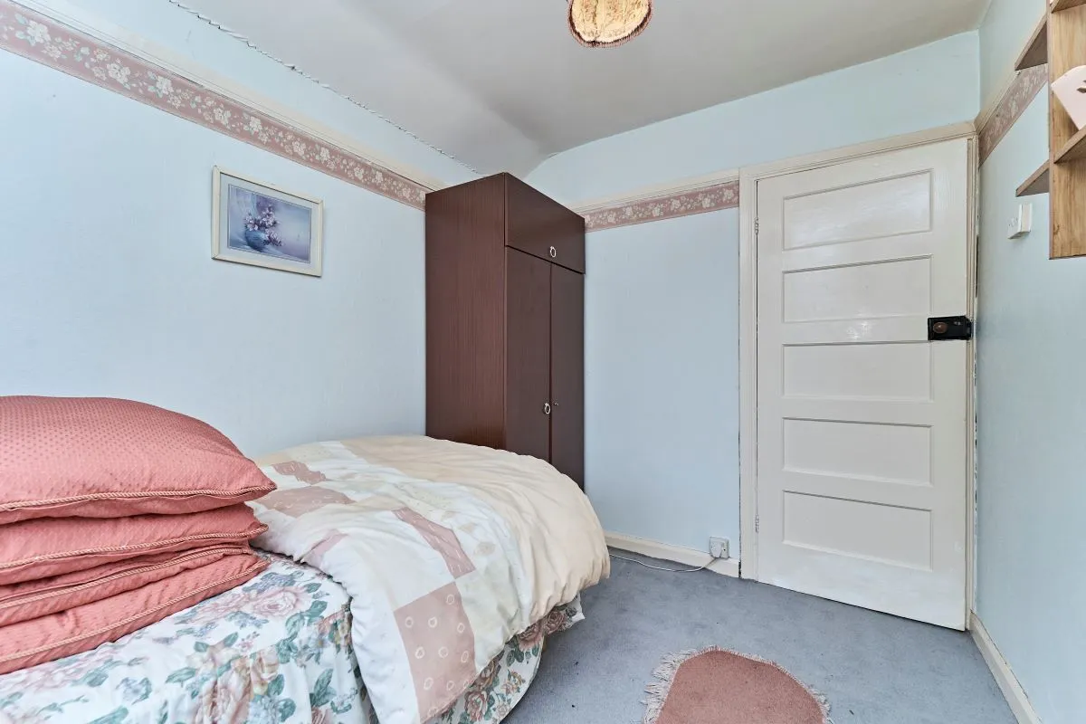 3 bedroom end terraced property in Birmingham