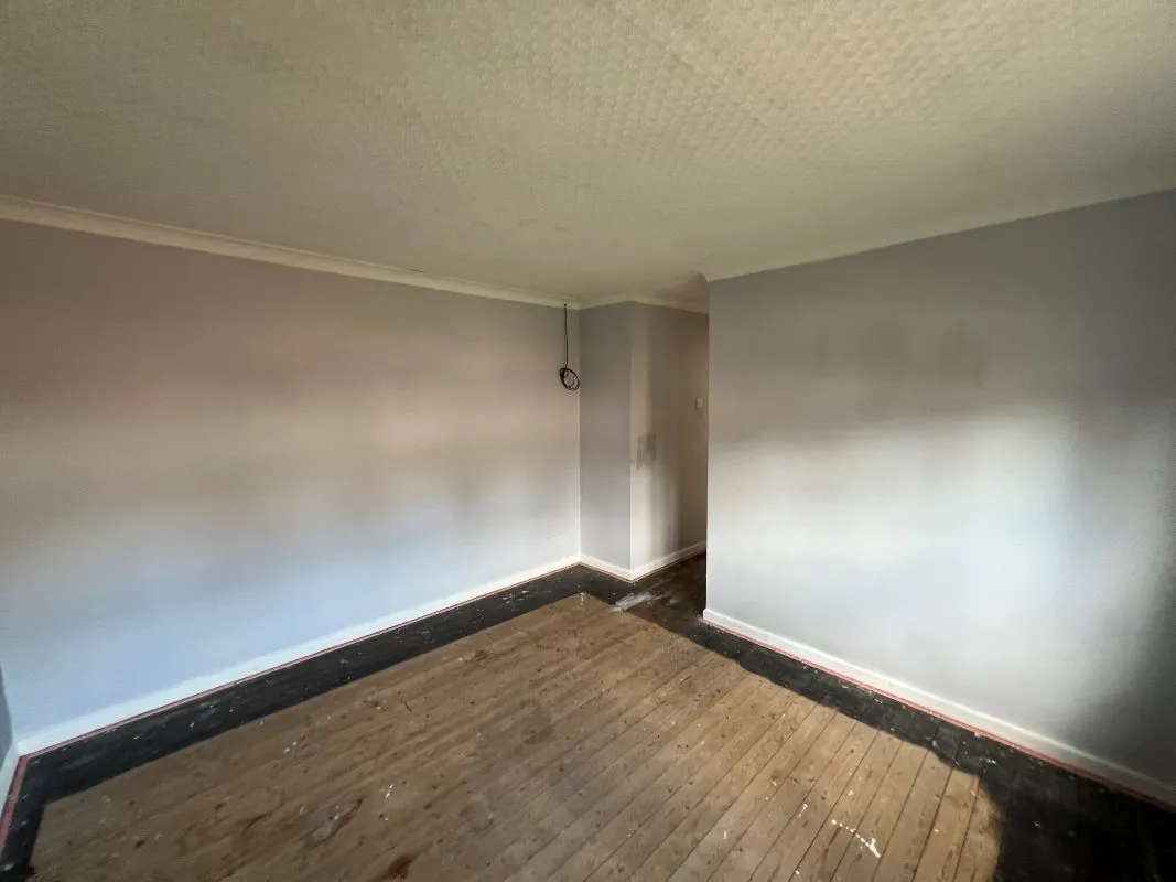 3 bedroom semi detached property in Dawley, Telford.