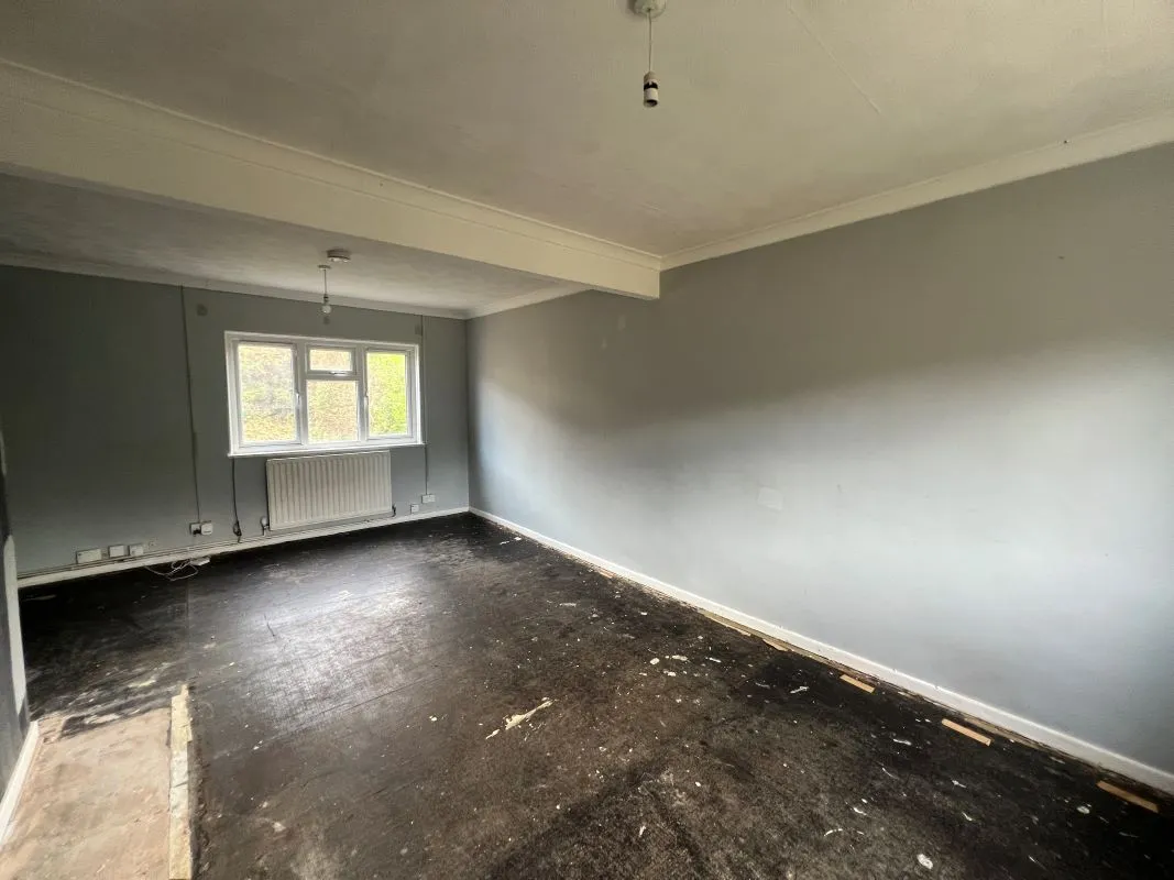 3 bedroom semi detached property in Dawley, Telford.