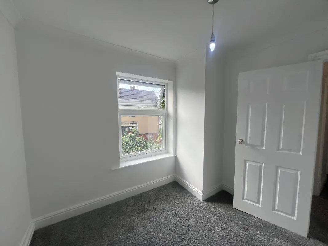 3 bedroom semi detached house in Bloxwich, Walsall