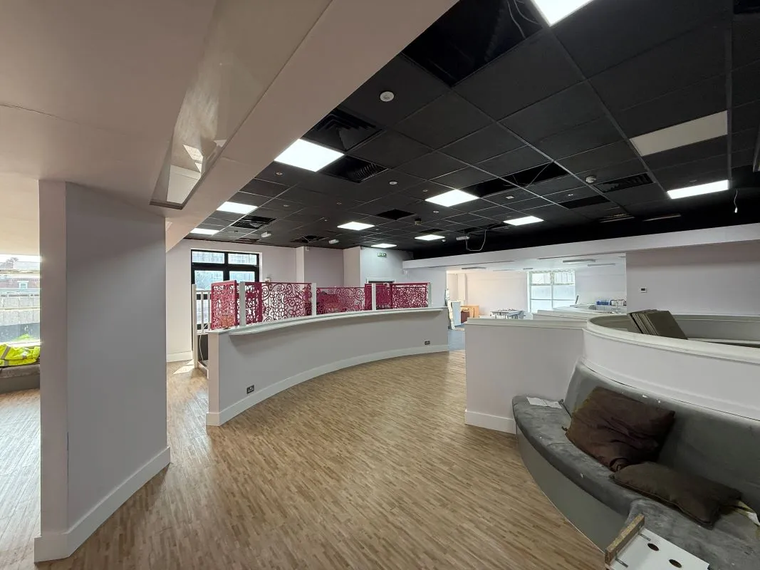 Three storey commercial building in Coventry