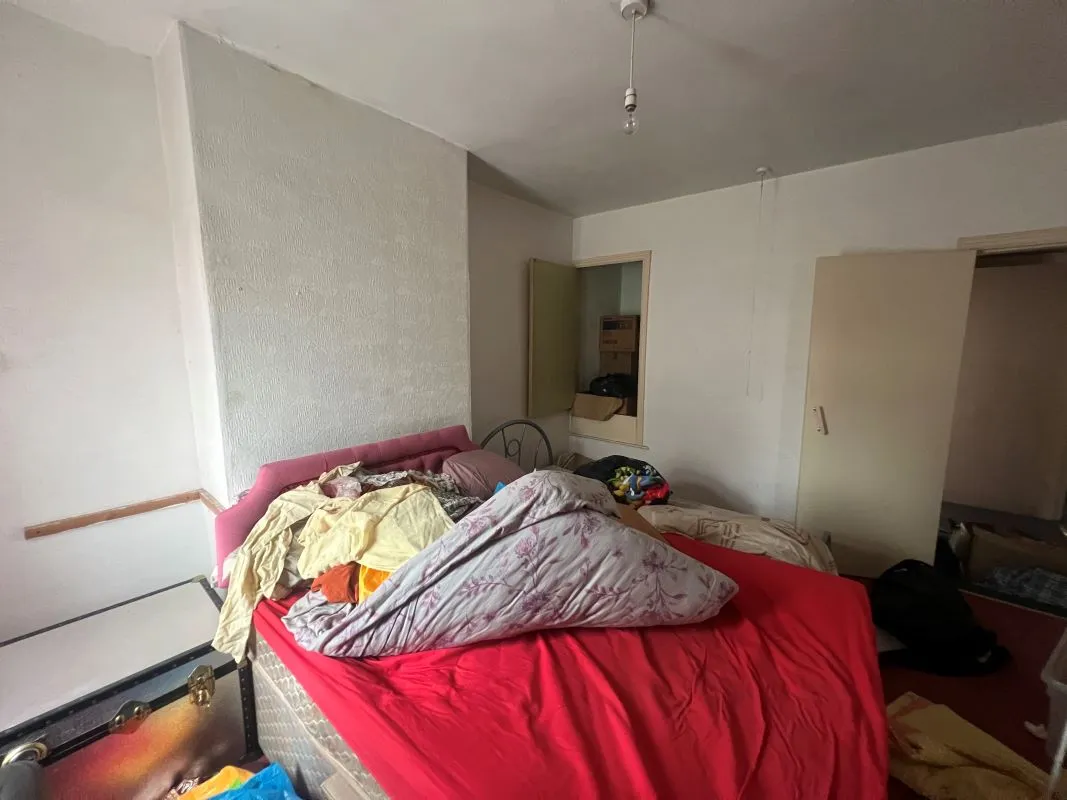 3 bedroom mid terraced property in Tipton