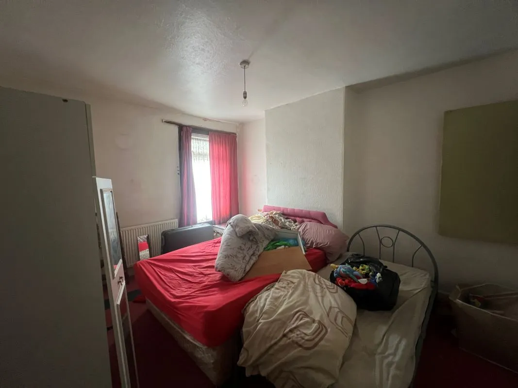 3 bedroom mid terraced property in Tipton