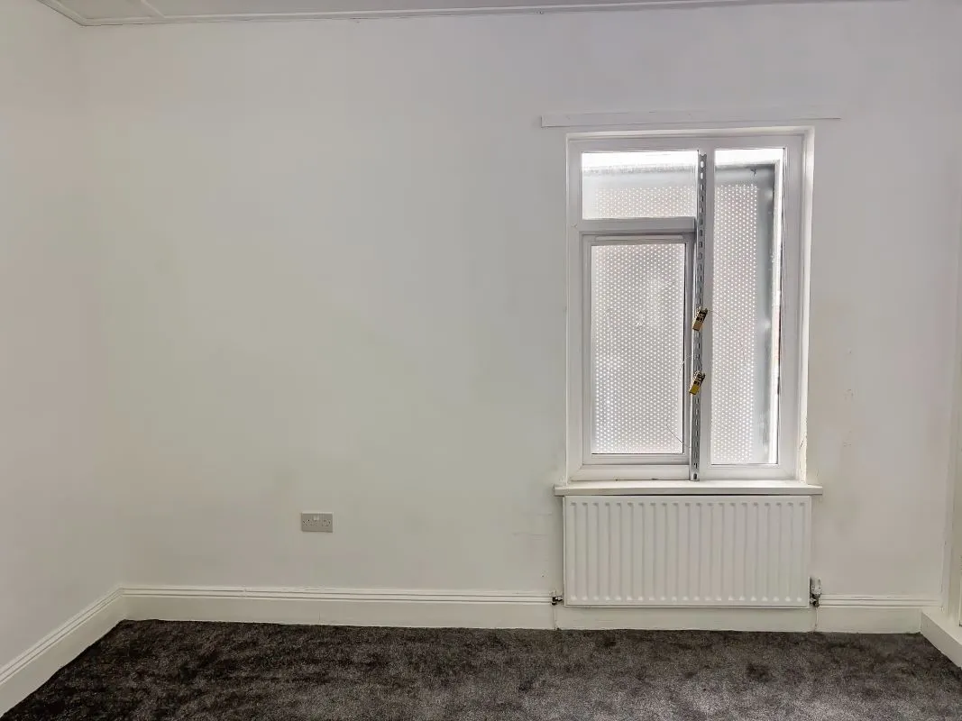 2 bedroom mid terraced house in Peterlee, Co. Durham