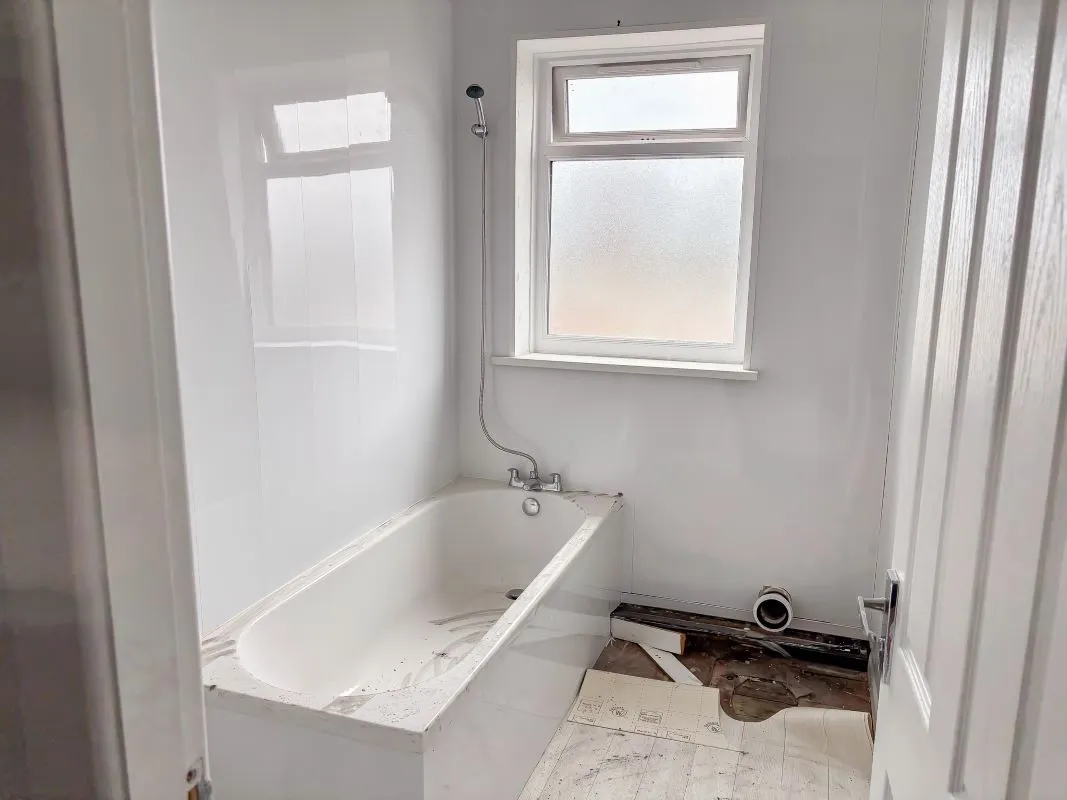 2 bedroom mid terraced house in Peterlee, Co. Durham