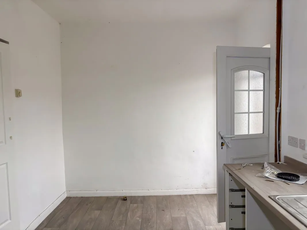 2 bedroom mid terraced house in Peterlee, Co. Durham