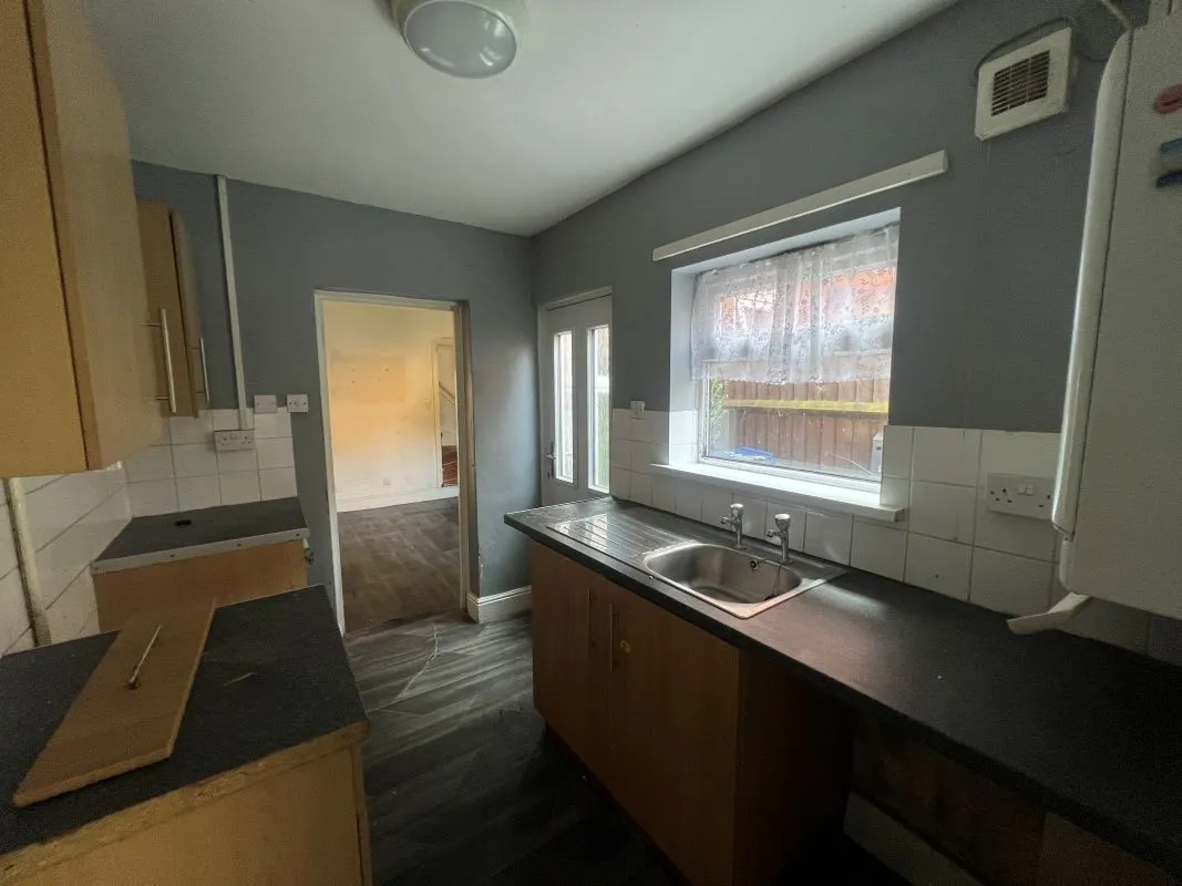 3 bedroom mid terraced house in Saltley