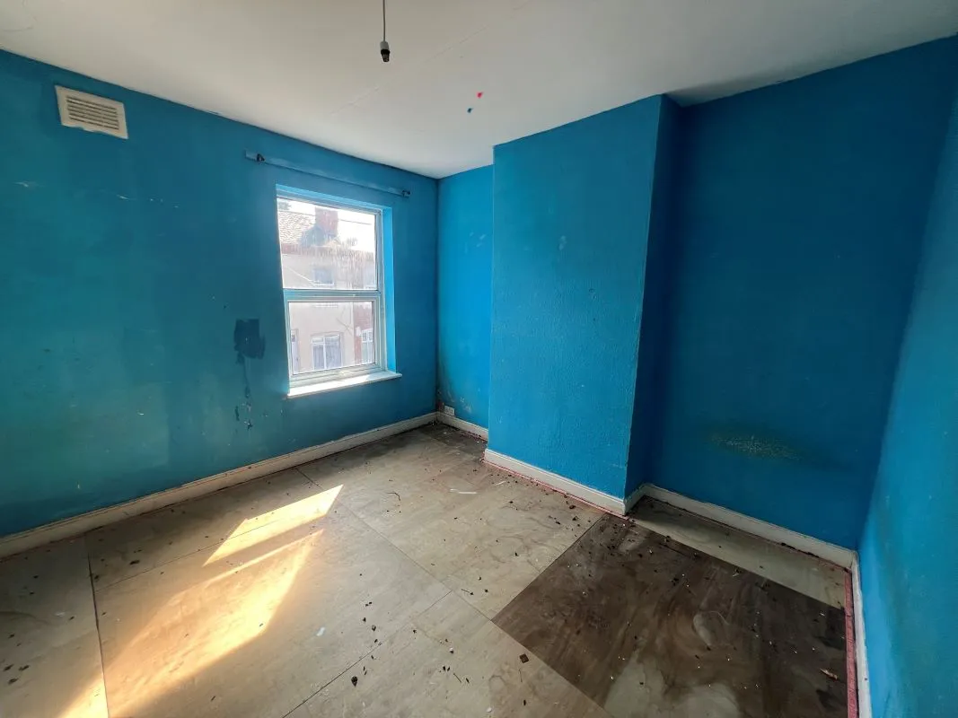 3 bedroom mid terraced house in Saltley