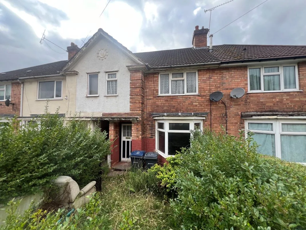 3 bedroom mid terraced property in Kingstanding