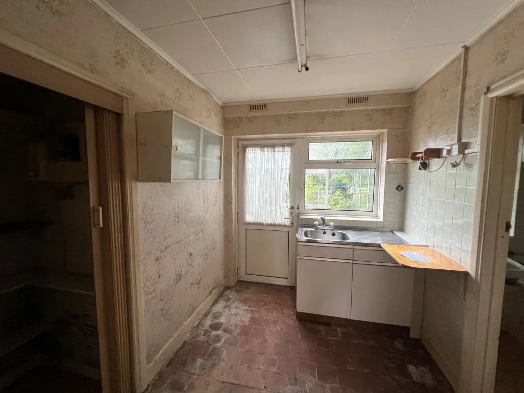3 bedroom mid terraced property in Kingstanding