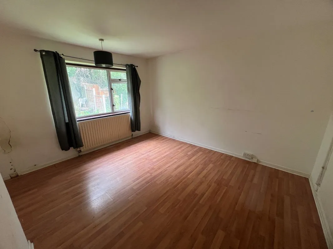 3 bedroom semi detached house in Northfield
