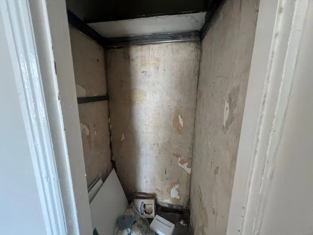 2 bedroom mid terraced house in Stoke on Trent