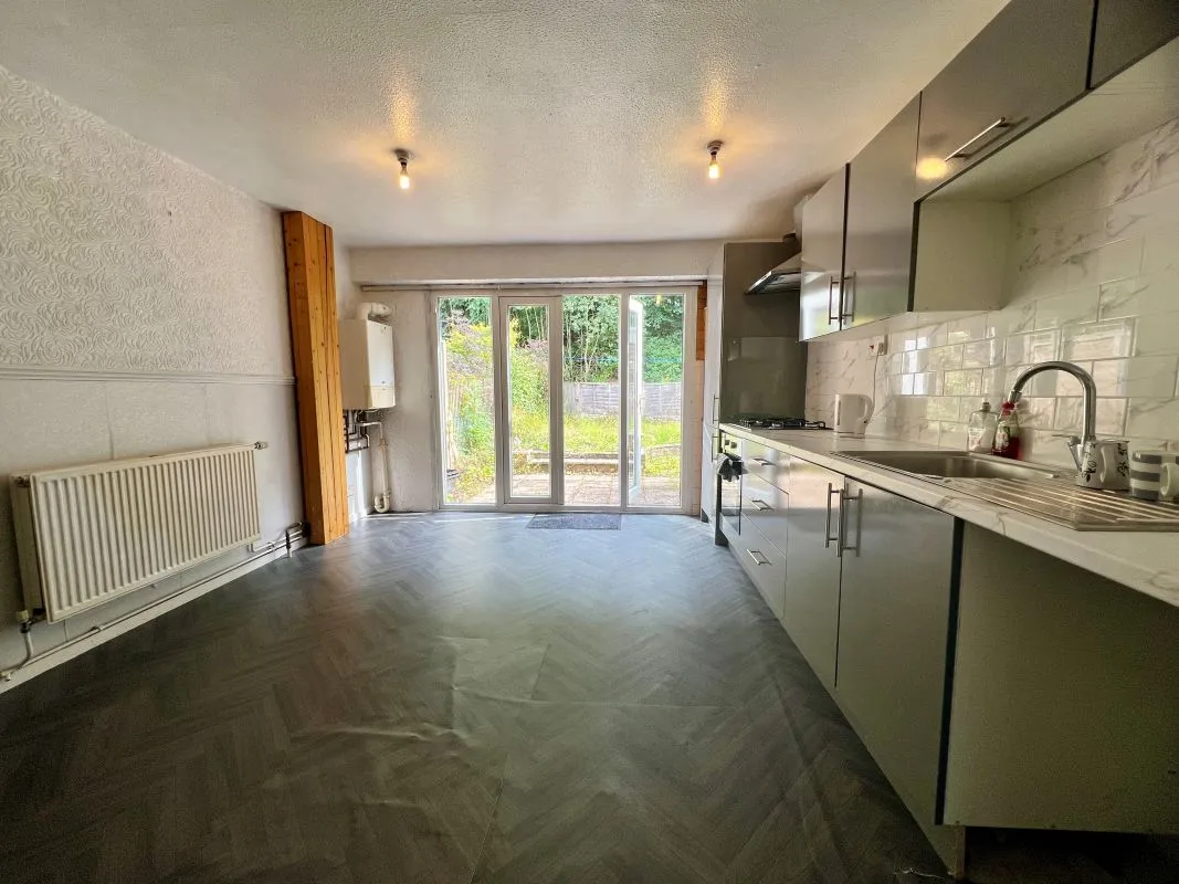 2 bedroom semi detached property in Dudley
