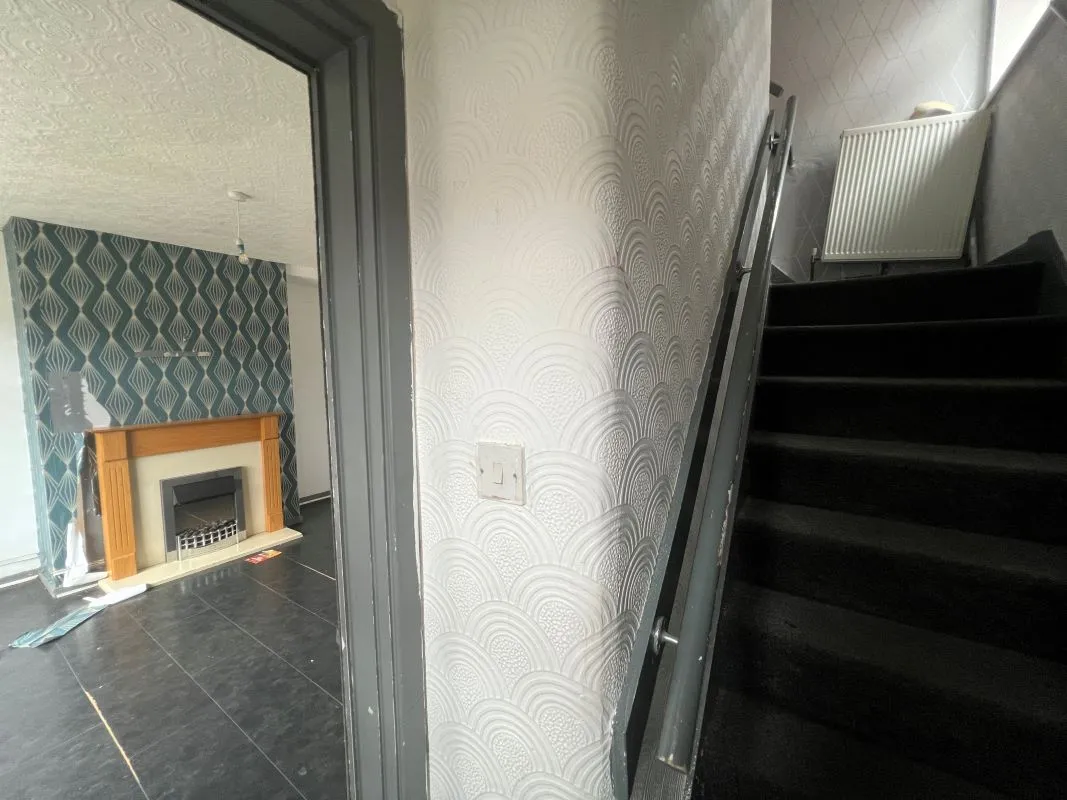 3 bedroom semi detached house in Walsall