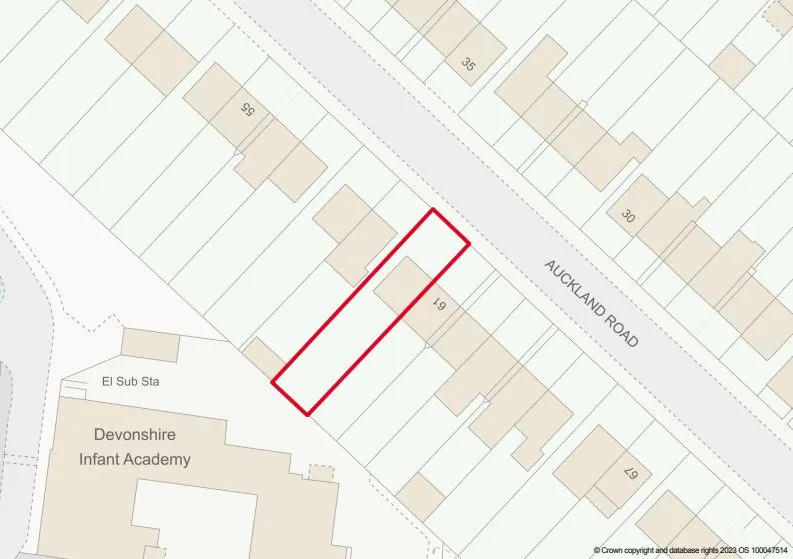 3 bedroom end terraced property in Smethwick