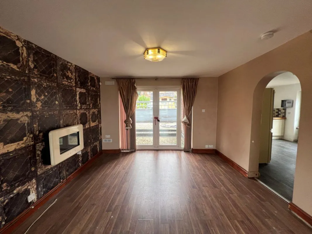 3 bedroom detached house in Upper Gornal, Dudley