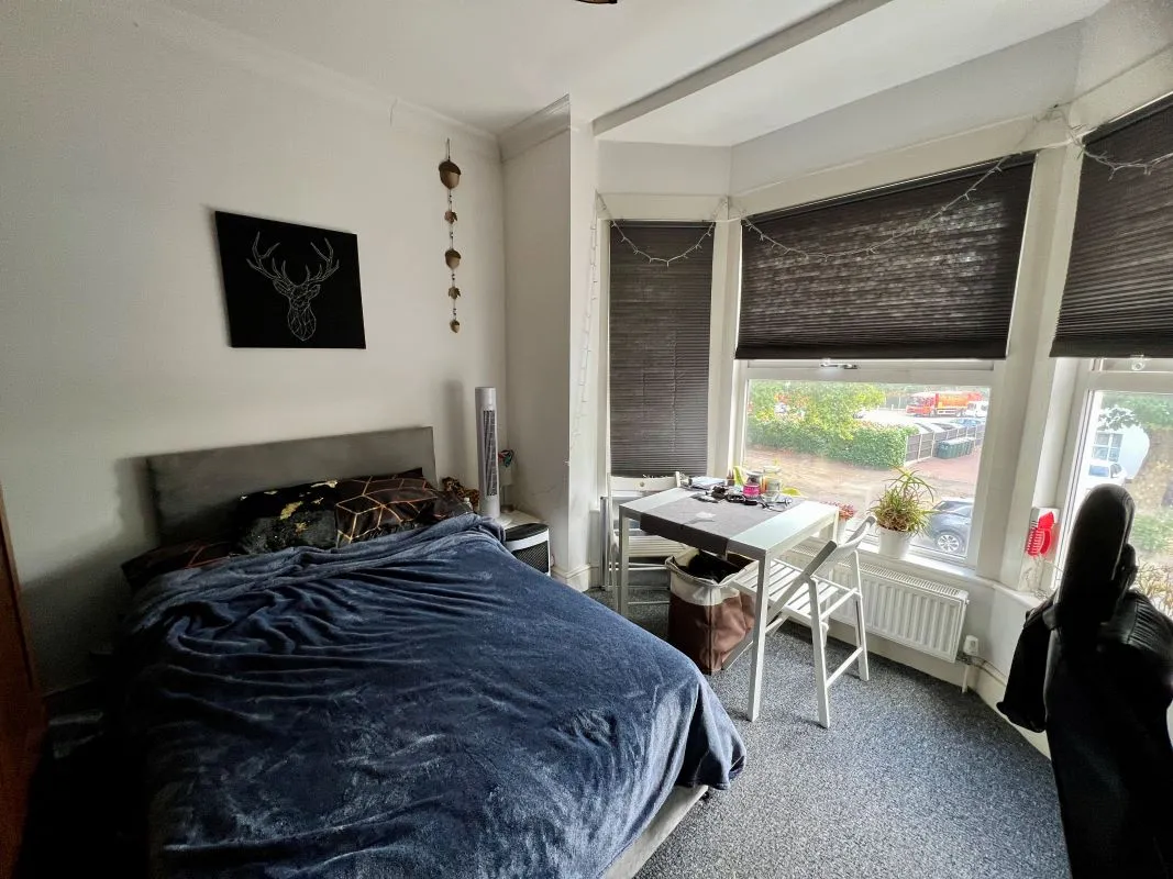 8 bedroom self contained studio flats in Coventry